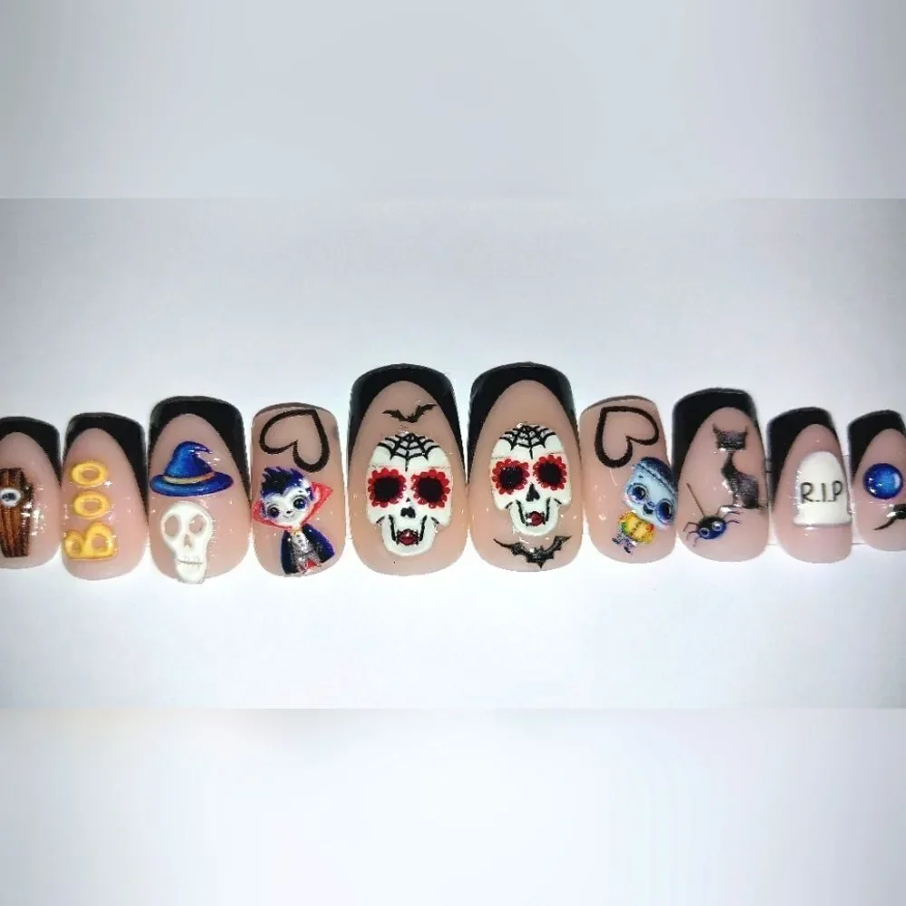 Hand crafted custom print 10pc short acrylic press on nails sz medium